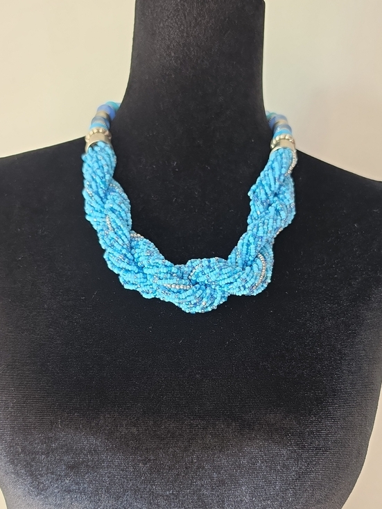 Jewelry - Handmade Turquoise Blue Beaded Twist Necklace